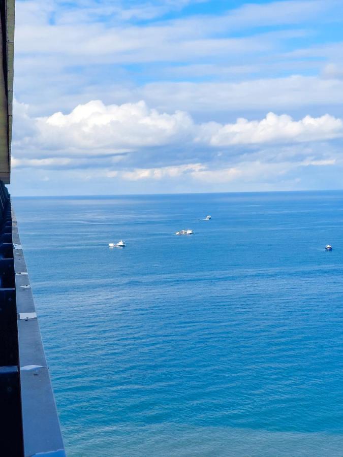 Orbi City In Batumi Eksteriør billede