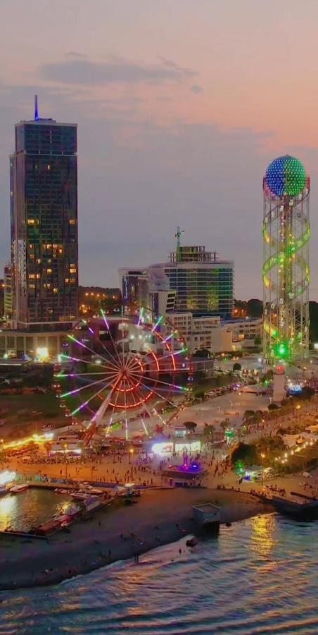 Orbi City In Batumi Eksteriør billede