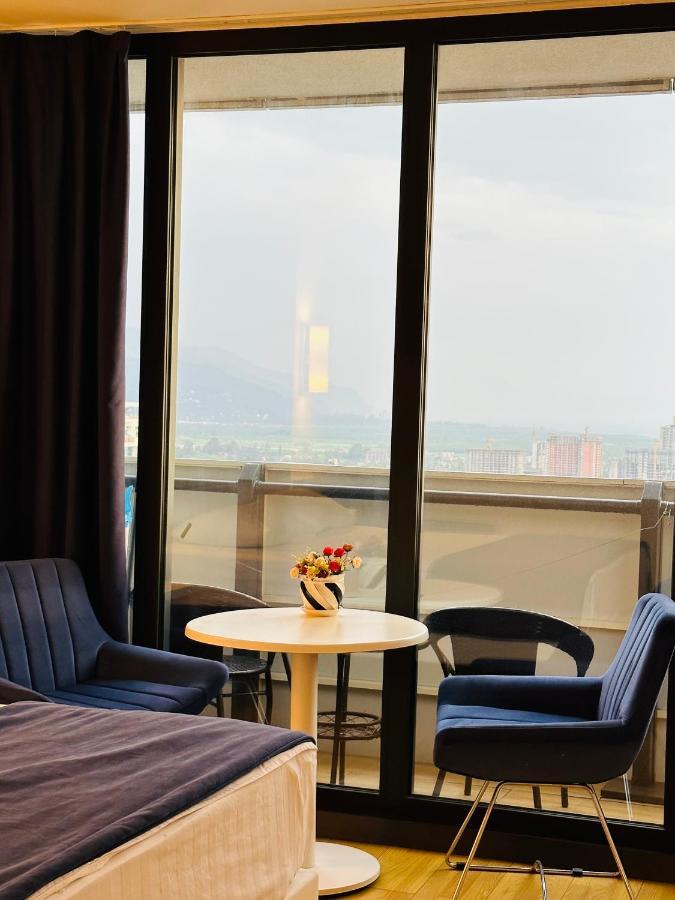 Orbi City In Batumi Eksteriør billede